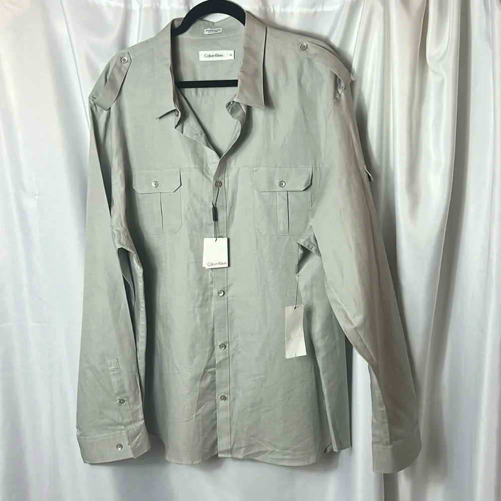 Calvin Klein Men’s Button Down Size XXL NWT Gray